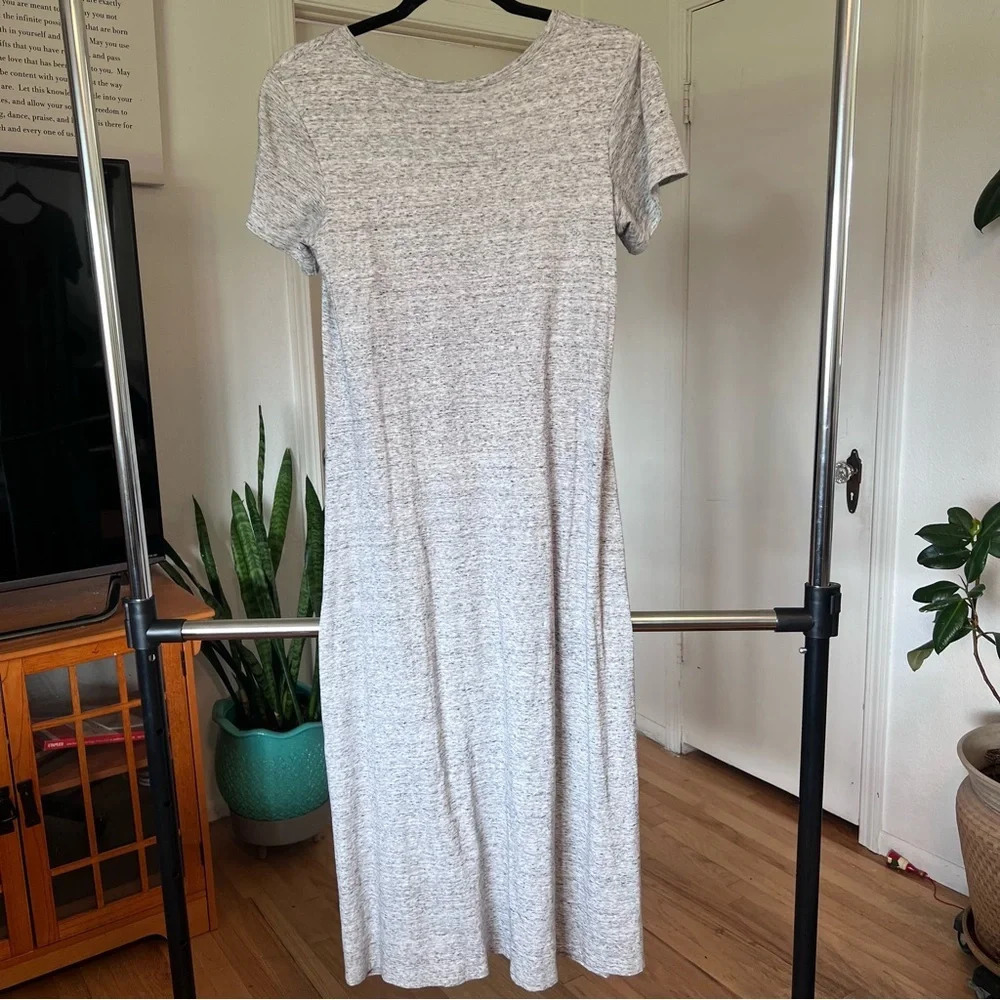 Uniqlo WOMEN SHORT-SLEEVE LONG BRA DRESS GREY. SMALL - Picture 4 of 5